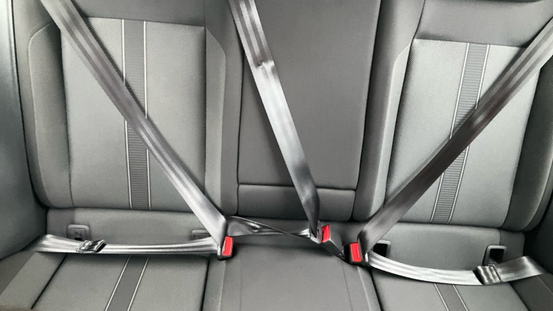 Volkswagen T-Roc 1.5 TSI Life 5dr Petrol Hatchback